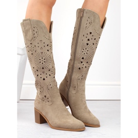 M. DASZYŃSKI Bottines ajourées en daim pour femme à talon haut, beige M.Daszyński MR2337-7 3