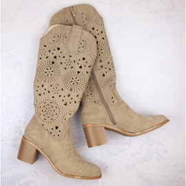 M. DASZYŃSKI Bottines ajourées en daim pour femme à talon haut, beige M.Daszyński MR2337-7 4