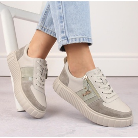 Chaussures en cuir beiges pour femmes sur la plateforme Filippo DP6121 1 Chaussures en cuir beiges pour femmes sur la plateforme Filippo DP6121 1