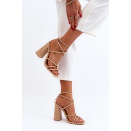Sandales à talons hauts Josette nues à la mode beige 4