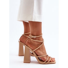 Sandales à talons hauts Josette nues à la mode beige 5