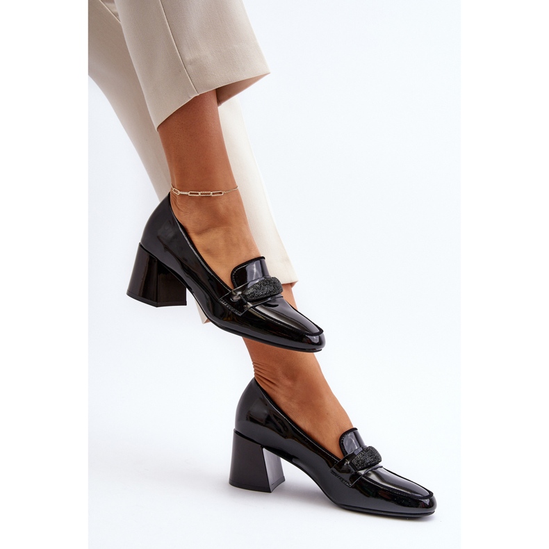 Vinceza Escarpins en cuir verni avec décoration, Noir Samassa 1