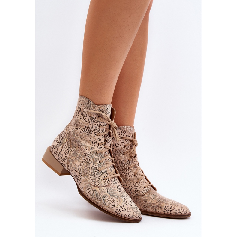 Bottine Plate a Motifs en Cuir Maciejka 06391-04 Beige 2