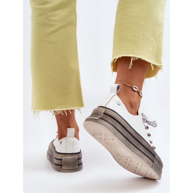 Baskets à plateforme pour femmes GOE NN2N4054 Blanc blanche 1