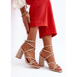 Sandales à talons hauts et brides Herfiana beiges 1