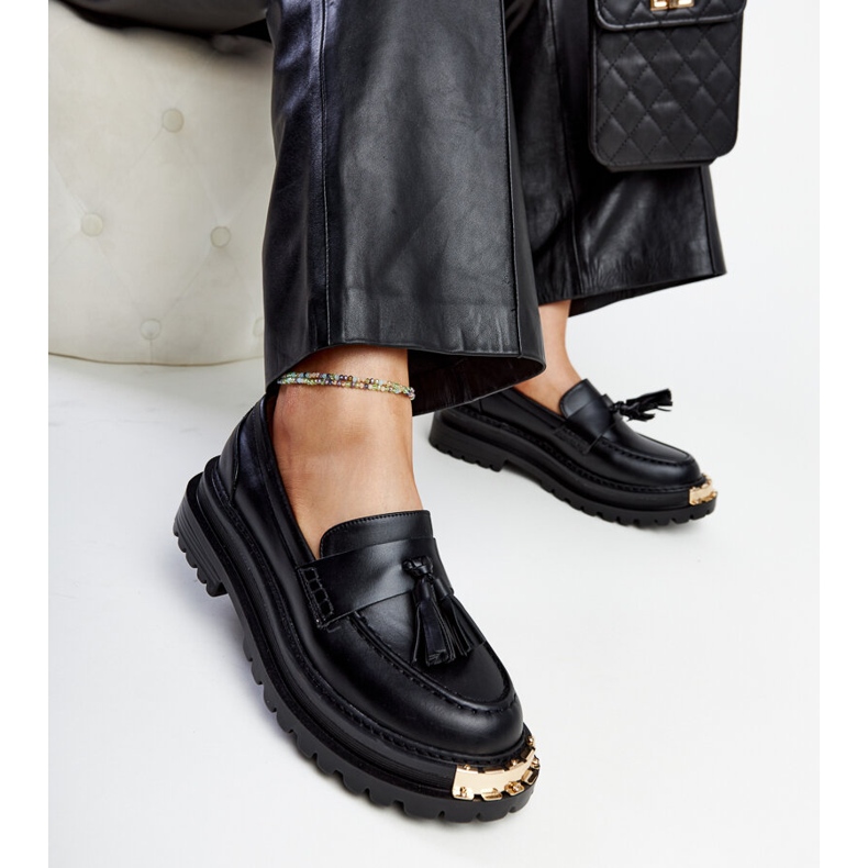 Mocassins massifs noirs avec inserts dorés Tuga le noir 1