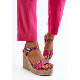 Sandales compensées tressées fuchsia à motifs Anihazra rose 7
