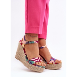 Sandales compensées à motifs en tressé multicolore Anihazra 5
