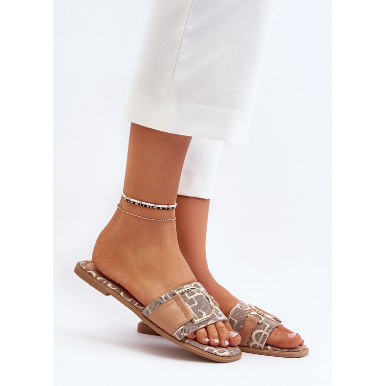 Tongs brillantes pour femmes avec décoration d'orteil marron brun 1 Tongs brillantes pour femmes avec décoration d'orteil marron brun 1