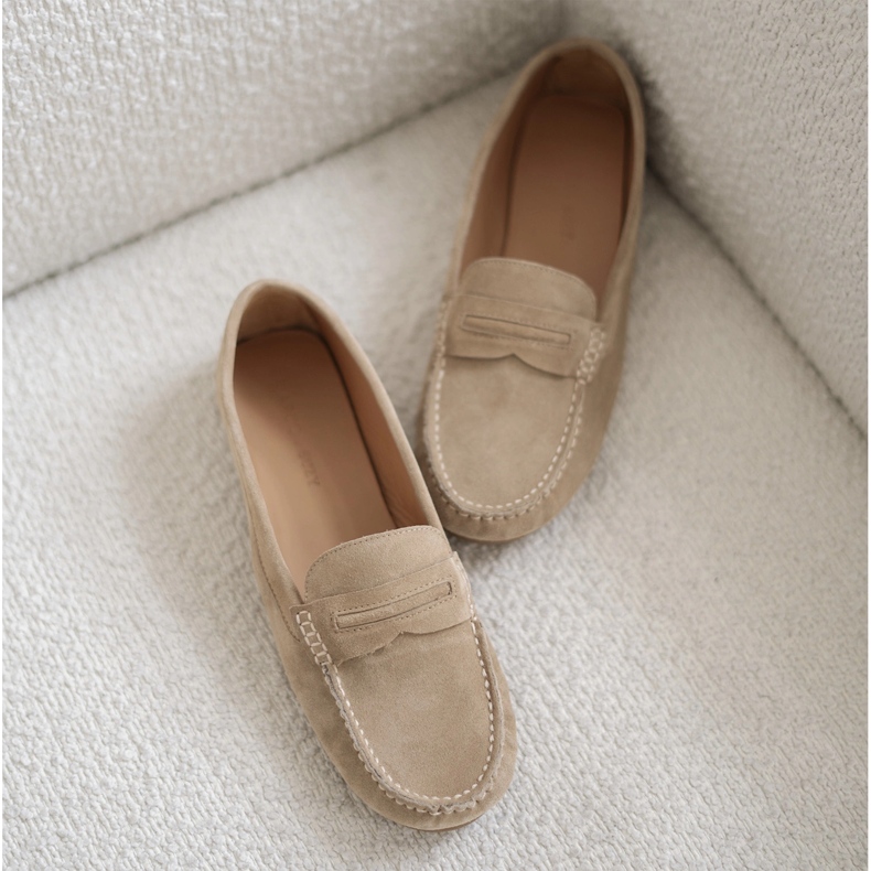 Marco Shoes Mocassins en daim beige 1