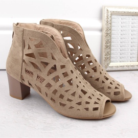 M. DASZYŃSKI Bottines ajourées en daim pour femme, beige, bout ouvert M.Daszyński MR1954-15 2