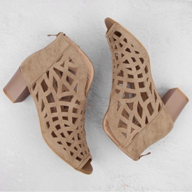 M. DASZYŃSKI Bottines ajourées en daim pour femme, beige, bout ouvert M.Daszyński MR1954-15 3