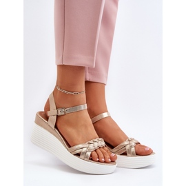 Sandales compensées dorées Esinna 2