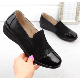 News Chaussures à enfiler confortables pour femmes, noires Unisoft 1