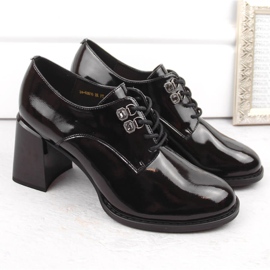 Chaussures femme en cuir verni à talon haut décoratif, noir Vinceza 63510 1
