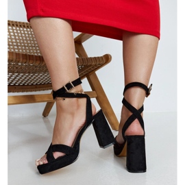Sandales à talons Salla en daim noir le noir 4