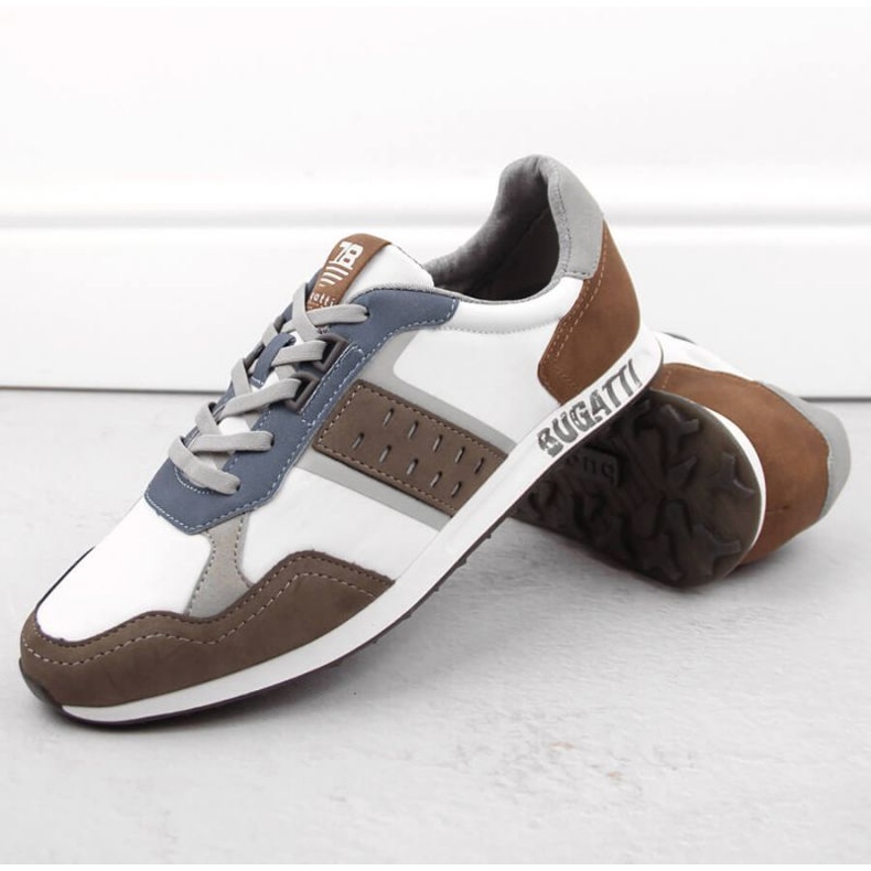 Chaussures de sport en cuir Bugatti INT1975 blanche 2