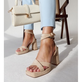 Sandales à talons en daim beige Salla 2