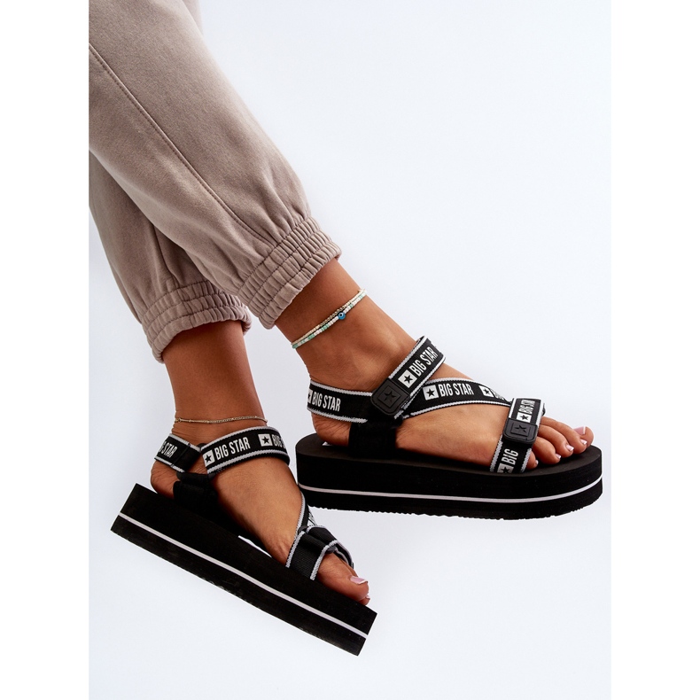 Sandales pour femmes sur la plateforme Big Star NN274A525 Noir 1