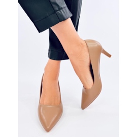 Escarpins à petit talon Greave Kaki beige 1 Escarpins à petit talon Greave Kaki beige 1