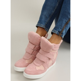 Baskets roses en daim à fermeture velcro 5