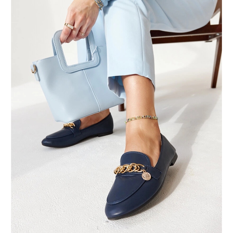Mocassins bleu marine avec chaîne Scaletta 1 Mocassins bleu marine avec chaîne Scaletta 1