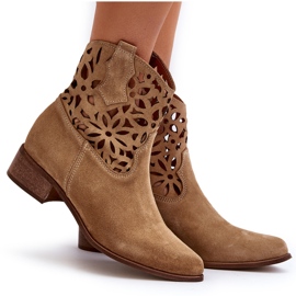 Zazoo 3404 Bottines Santiags Ajourées à Talon Bas Daim Beige Clair 9