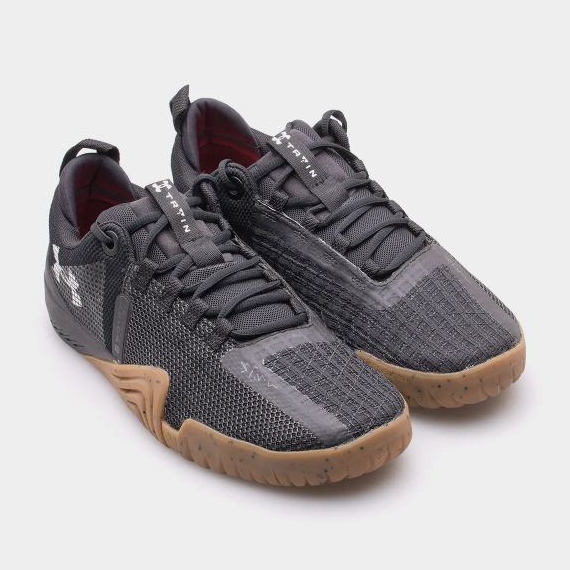 Chaussures Under Armour TriBase Reign 6 M 3027341-001 noir 1