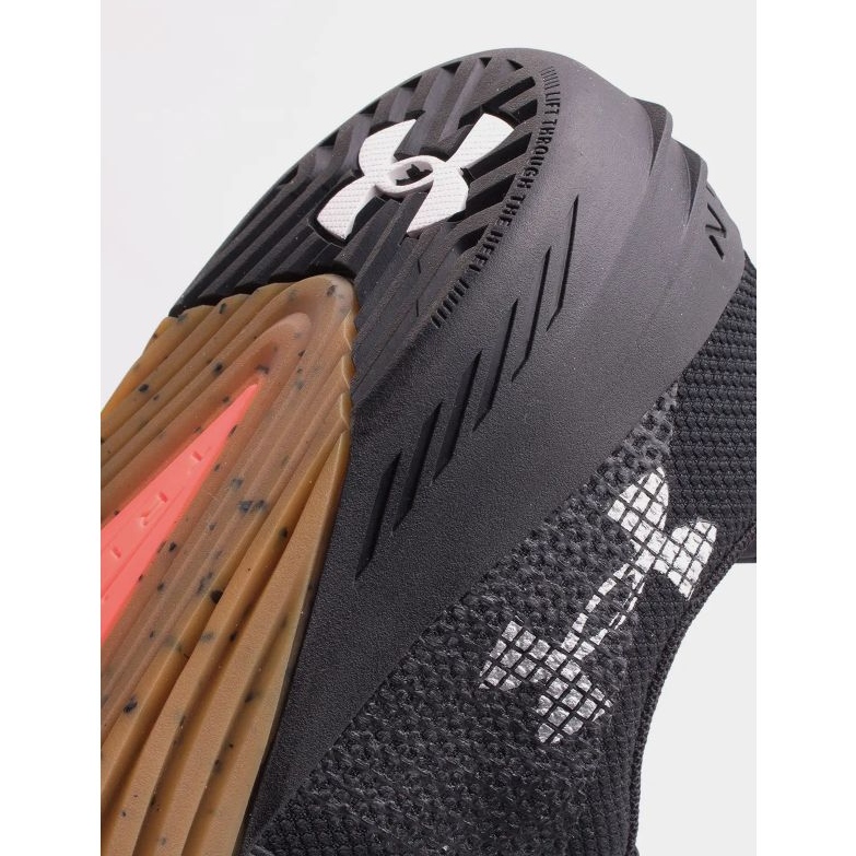 Chaussures Under Armour TriBase Reign 6 M 3027341-001 le noir 4