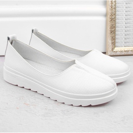 Chaussures slip-on en cuir pour femme blanches Filippo DP6163 1