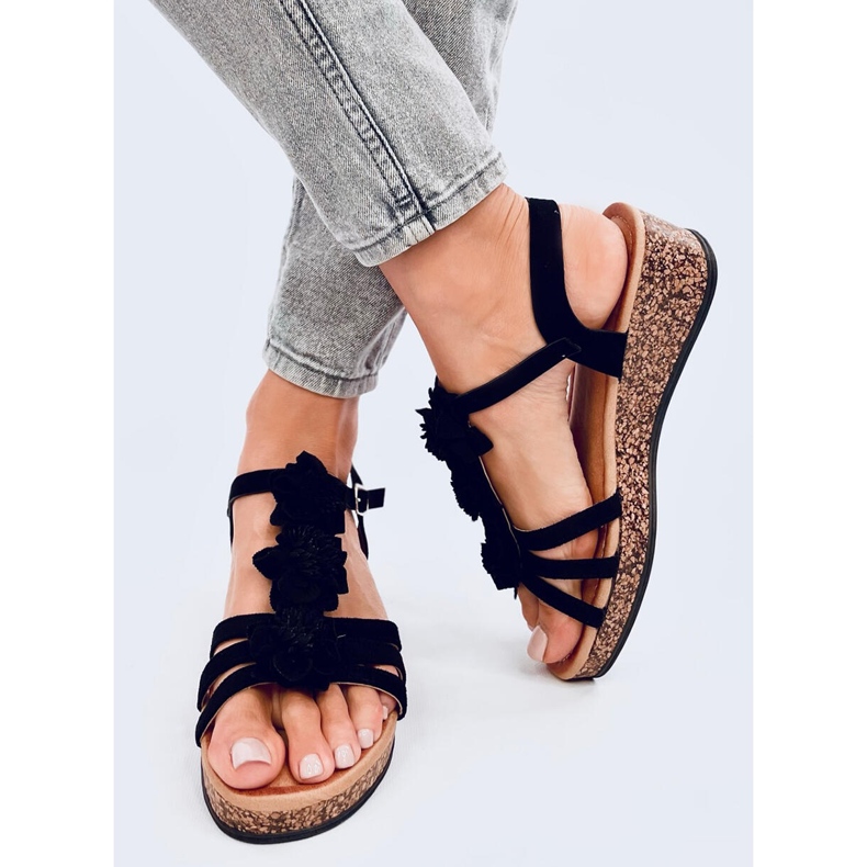 Fisken Sandales compensées à fleurs noires le noir 1