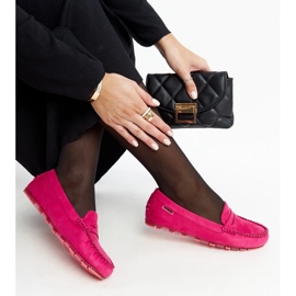 Mocassins en daim rose foncé par Nafisah 1