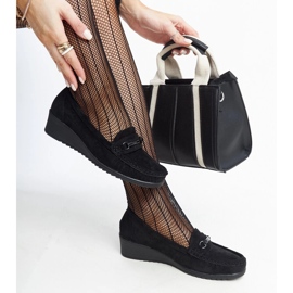 Les mocassins compensés noirs d'Amel le noir 1