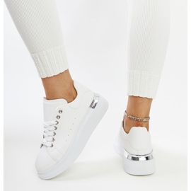 Chaussures de sport Meriana blanches 1