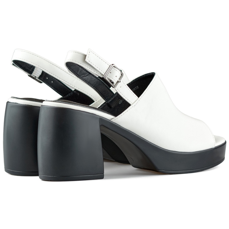 Sandales femme blanches à talon noir 1