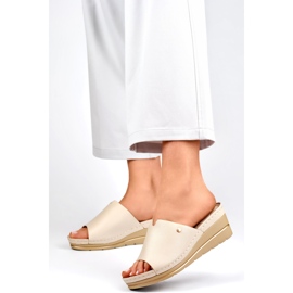 Sandales compensées confortables pour femmes beiges 4