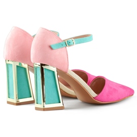 Escarpins ouverts rose printanier élégants sur un talon haut élégant 1 Escarpins ouverts rose printanier élégants sur un talon haut élégant 1