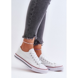 Baskets basses classiques pour femmes blanches Caelira 2