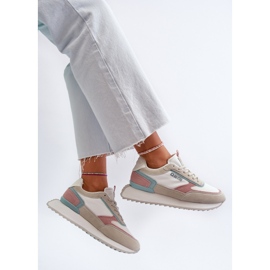 Baskets pour femmes avec système de mousse à mémoire de forme Big Star NN274690 blanc blanche 1