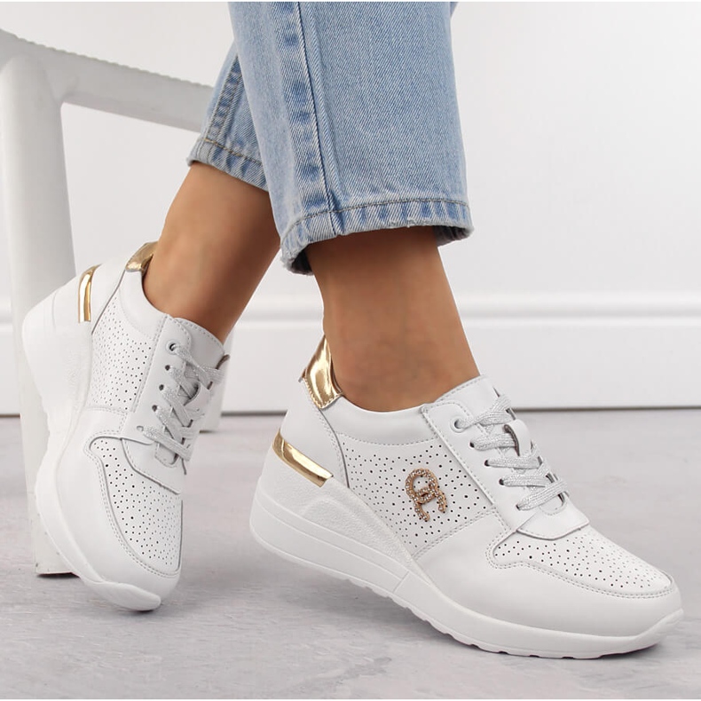 Chaussures compensées de sport en cuir pour femme, blanches, S.Barski LR810 1 Chaussures compensées de sport en cuir pour femme, blanches, S.Barski LR810 1