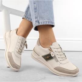 Chaussures de sport compensées pour femme en cuir beige Filippo DP6083 1 Chaussures de sport compensées pour femme en cuir beige Filippo DP6083 1