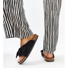 Tongs noires avec semelle en liège Aamu le noir 3