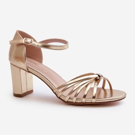 Evento Sandales à talons hauts Pyrrette dorées pour femmes d'or 2 Evento Sandales à talons hauts Pyrrette dorées pour femmes d'or 2