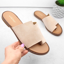 Tongs femme en daim beige eVento 4586 4