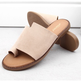 Tongs femme en daim beige eVento 4586 6