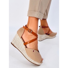 Sandales compensées à bout ouvert Berna Kaki beige 2