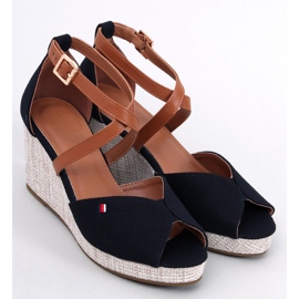 Sandales compensées à bout ouvert de Berna Black le noir 3