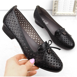 Chaussures ajourées à talons bas pour femme, noires Jezzi ASA178-5 le noir 1
