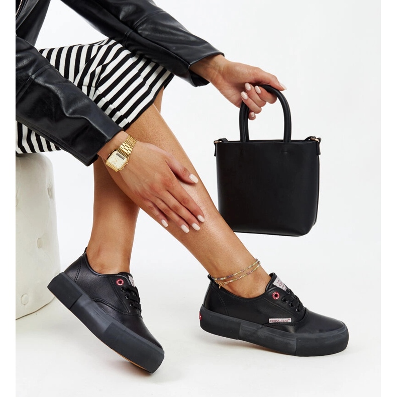 Baskets femme noires Cross Jeans le noir 1