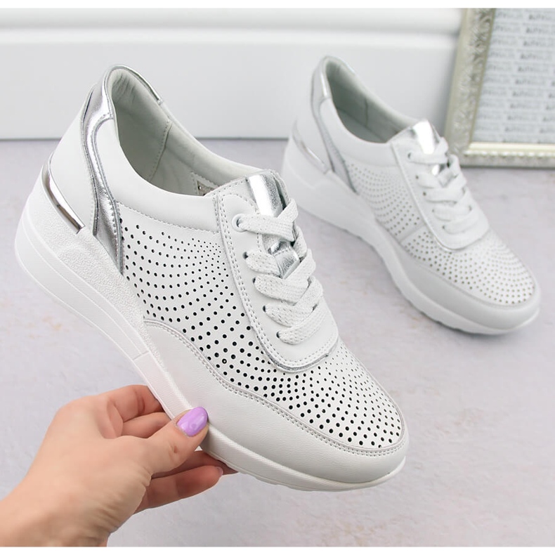 Chaussures compensées de sport confortables en cuir pour femmes, blanches, S.Barski LR725 1